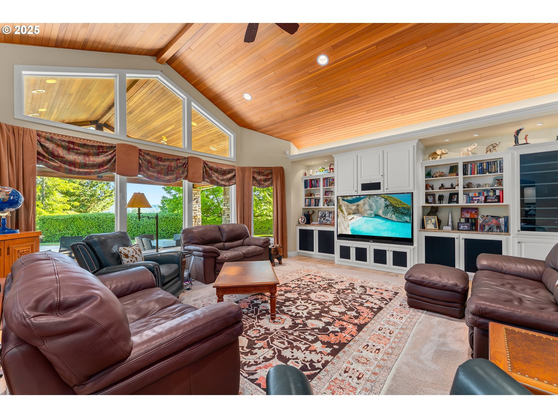 Roseburg, Oregon, 97471, United States, ,3 BathroomsBathrooms,Residential,Active,1828697