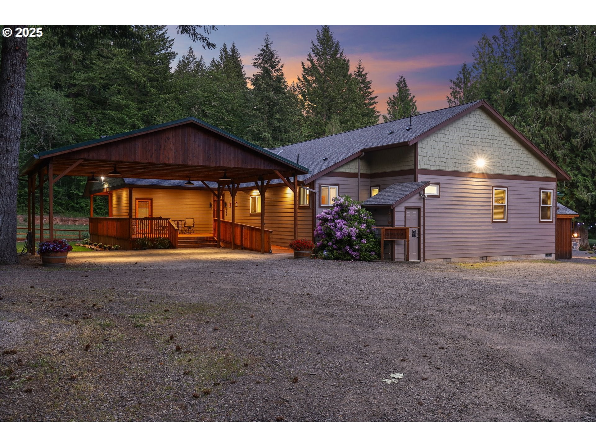 Estacada, Oregon, 97023, United States, 3 Bedrooms Bedrooms, ,3 BathroomsBathrooms,Residential,Active,1893218