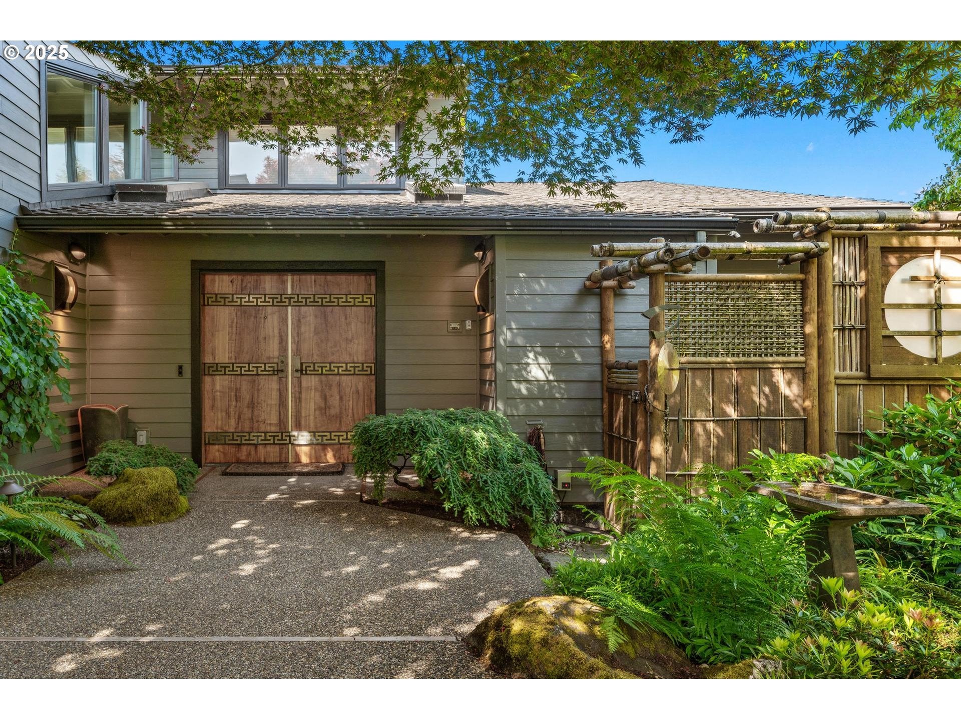 Portland, Oregon, 97225, United States, 4 Bedrooms Bedrooms, ,5 BathroomsBathrooms,Residential,Active,1936425