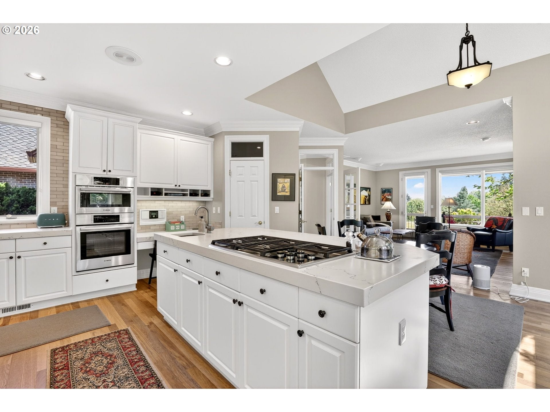 Gresham, Oregon, 97080, United States, 4 Bedrooms Bedrooms, ,6 BathroomsBathrooms,Residential,Active,2043133
