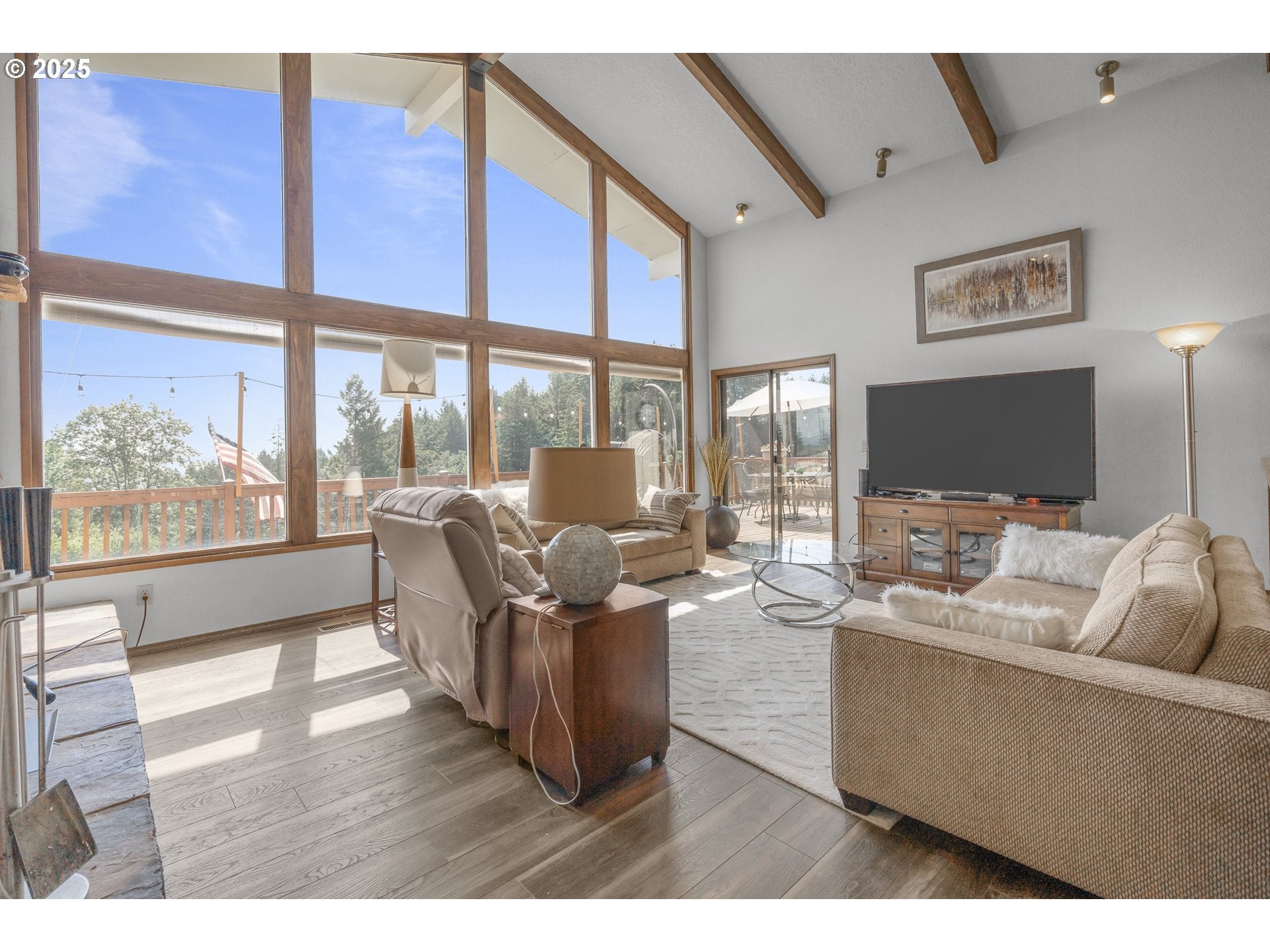 Mcminnville, Oregon, 97128, United States, 4 Bedrooms Bedrooms, ,3 BathroomsBathrooms,Residential,Active,1853796