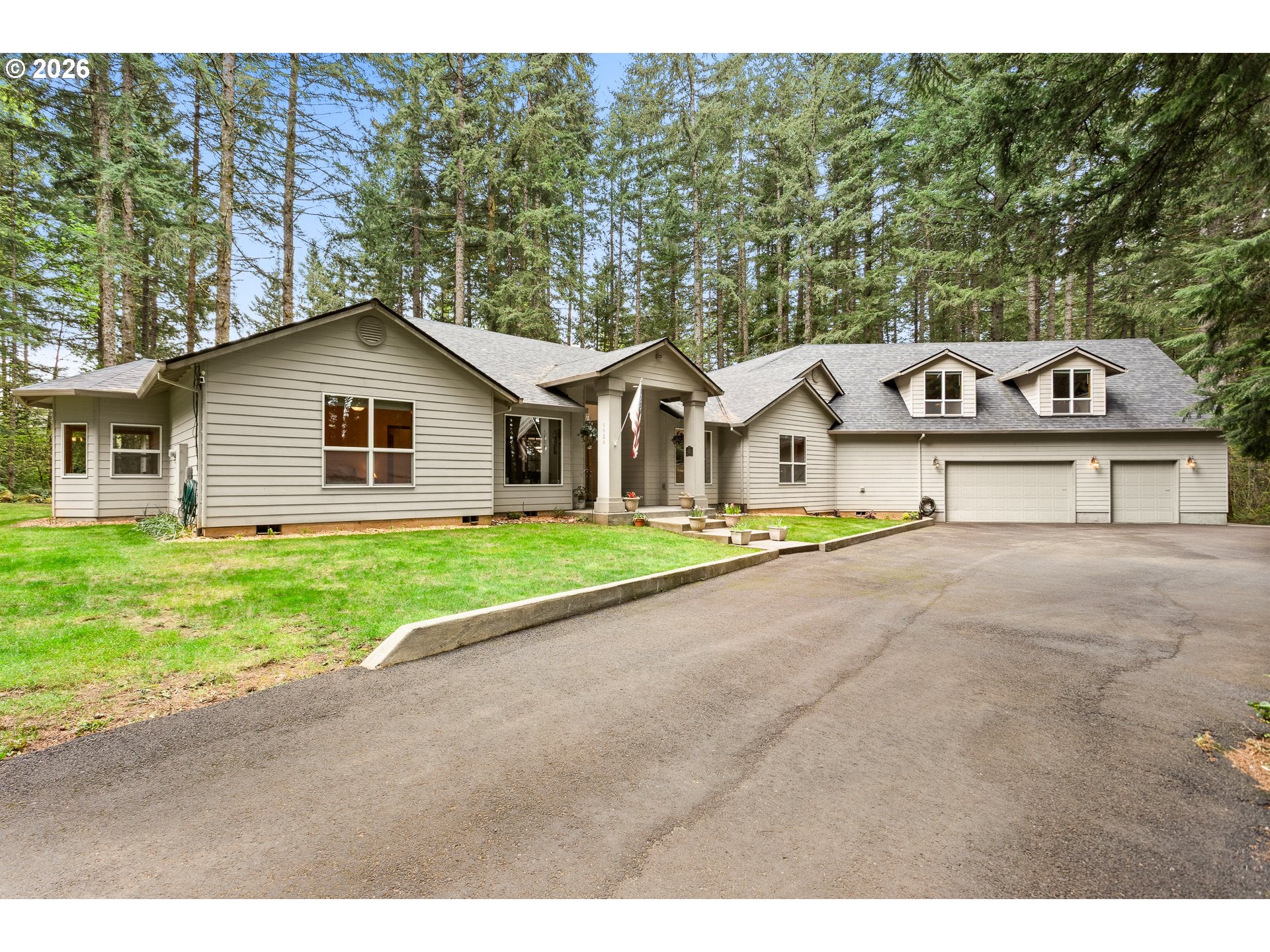 Corbett, Oregon, 97019, United States, 3 Bedrooms Bedrooms, ,3 BathroomsBathrooms,Residential,Active,2043115