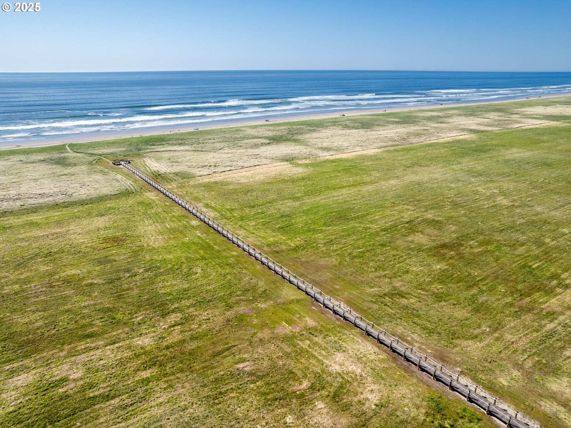 Gearhart, Oregon, 97138, United States, 4 Bedrooms Bedrooms, ,6 BathroomsBathrooms,Residential,Active,1798115
