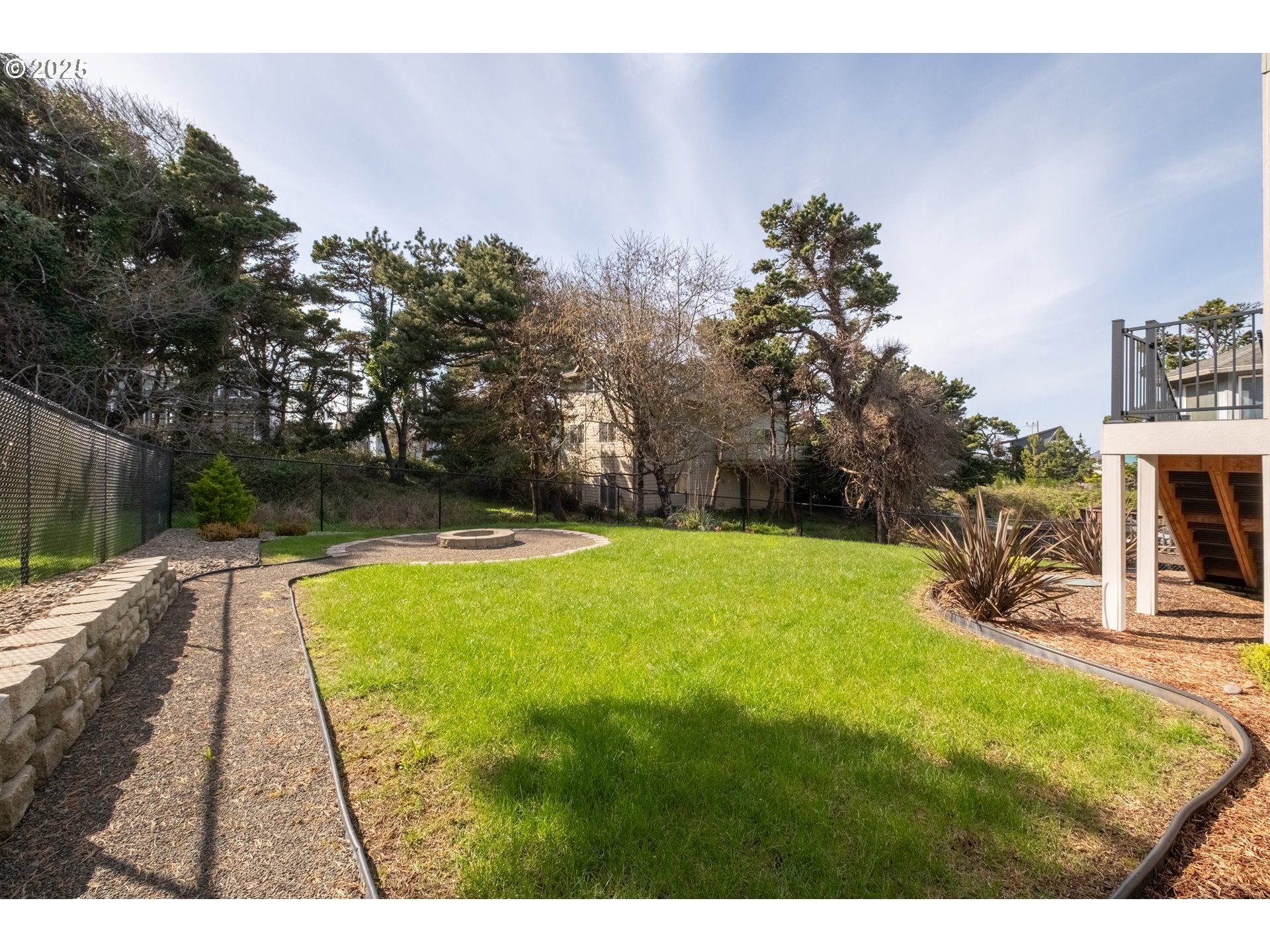Lincoln City, Oregon, 97367, United States, ,3 BathroomsBathrooms,Residential,Active,1762851