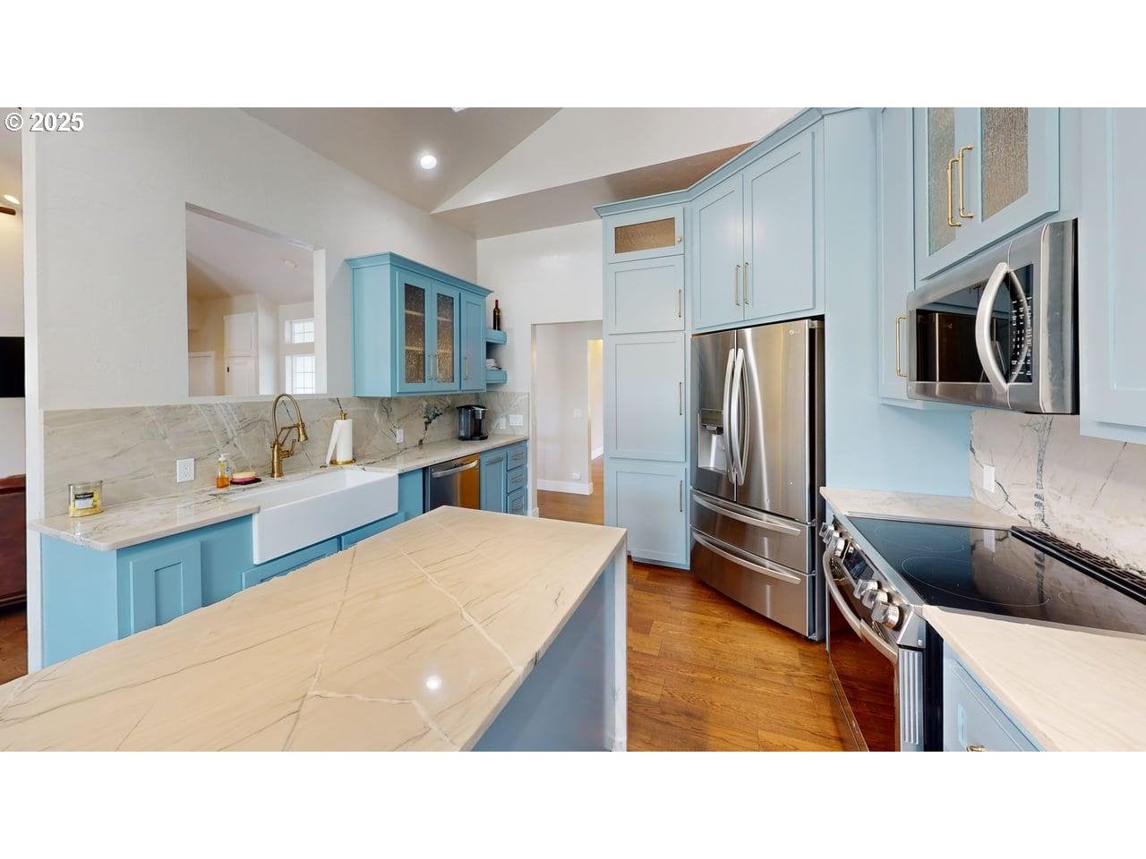 Gold Beach, Oregon, 97444, United States, 4 Bedrooms Bedrooms, ,3 BathroomsBathrooms,Residential,Active,1904726