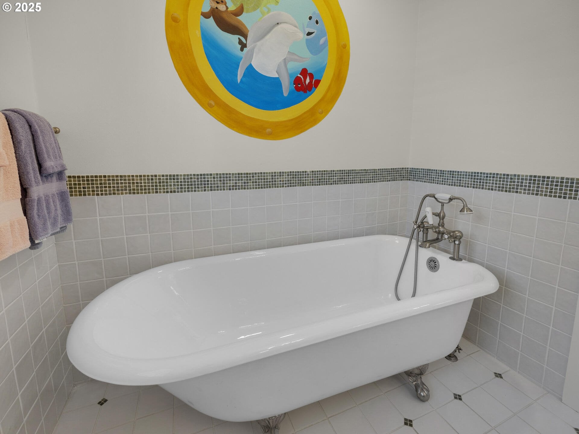 Gearhart, Oregon, 97138, United States, 4 Bedrooms Bedrooms, ,6 BathroomsBathrooms,Residential,Active,1798115