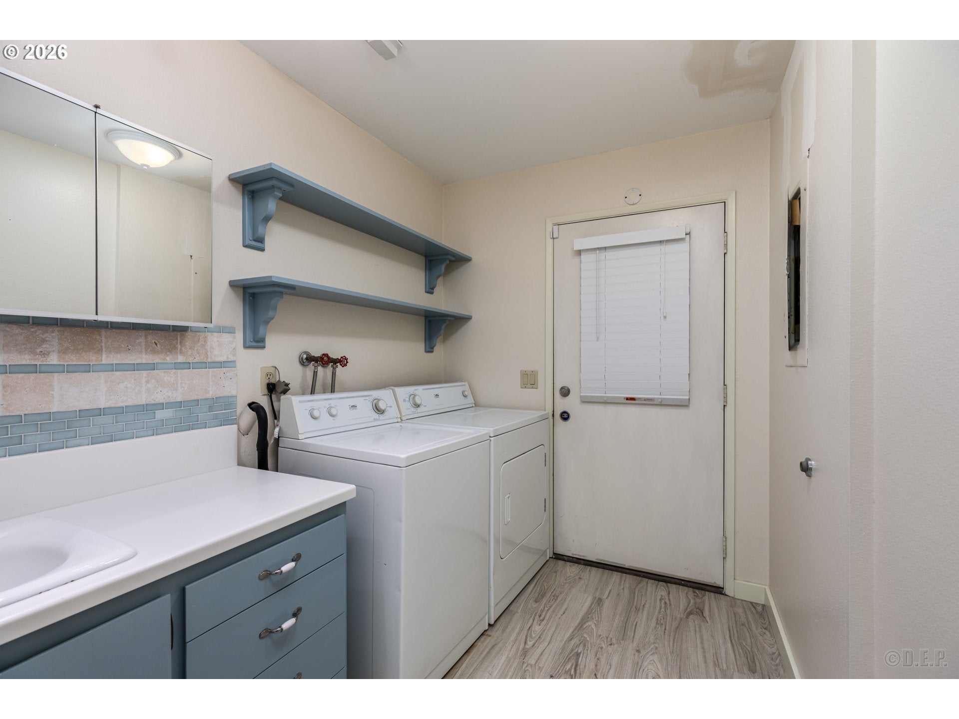 St. Helens, Oregon, 97051, United States, 3 Bedrooms Bedrooms, ,4 BathroomsBathrooms,Residential,Active,2007622