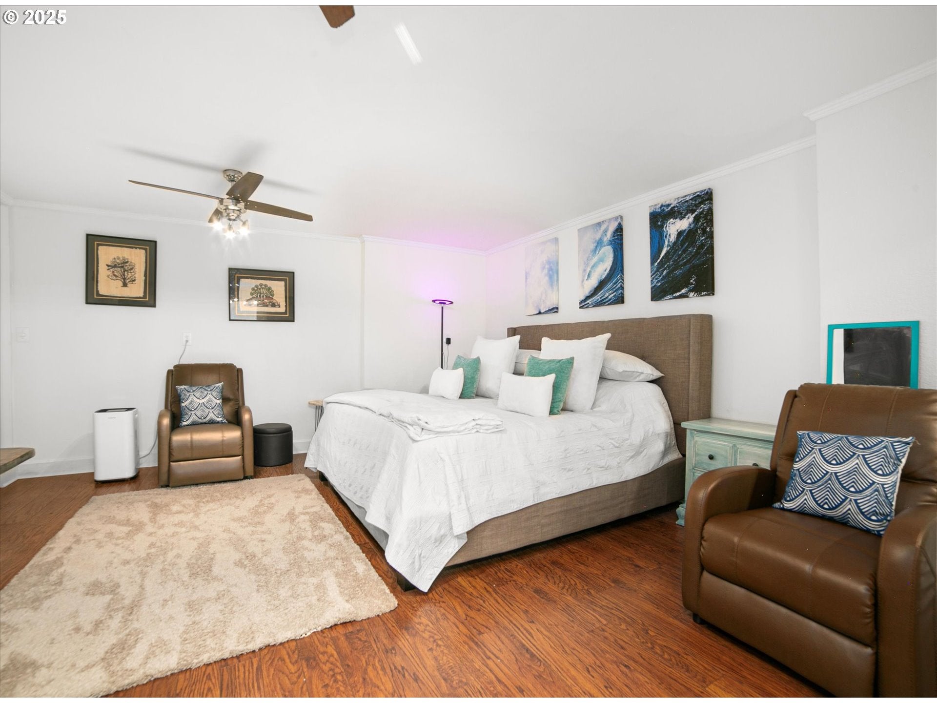 Gold Beach, Oregon, 97444, United States, 4 Bedrooms Bedrooms, ,5 BathroomsBathrooms,Residential,Active,1899243