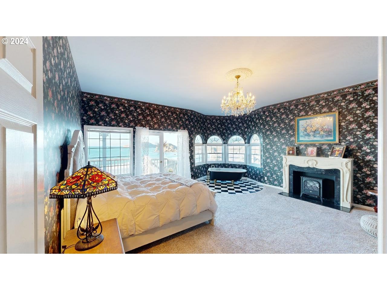 Brookings, Oregon, 97415, United States, ,5 BathroomsBathrooms,Residential,Active,1701896