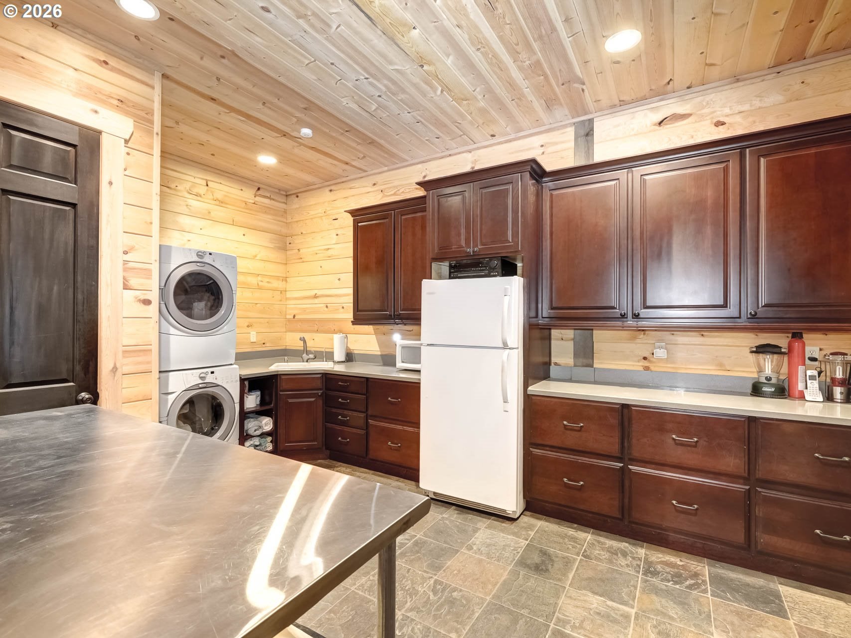 Banks, Oregon, 97106, United States, 3 Bedrooms Bedrooms, ,2 BathroomsBathrooms,Residential,Active,2043786