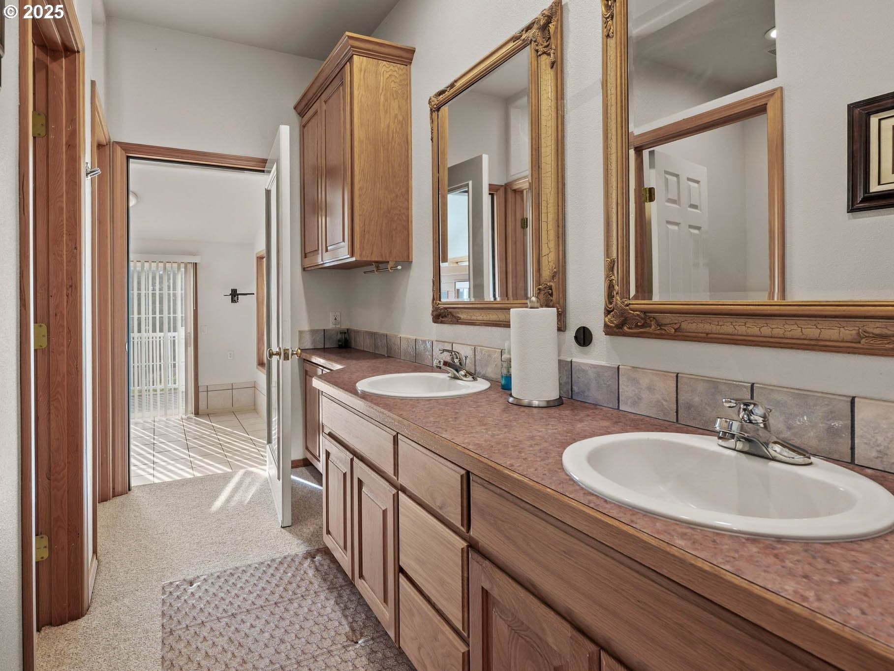 North Plains, Oregon, 97133, United States, 5 Bedrooms Bedrooms, ,4 BathroomsBathrooms,Residential,Active,1764071