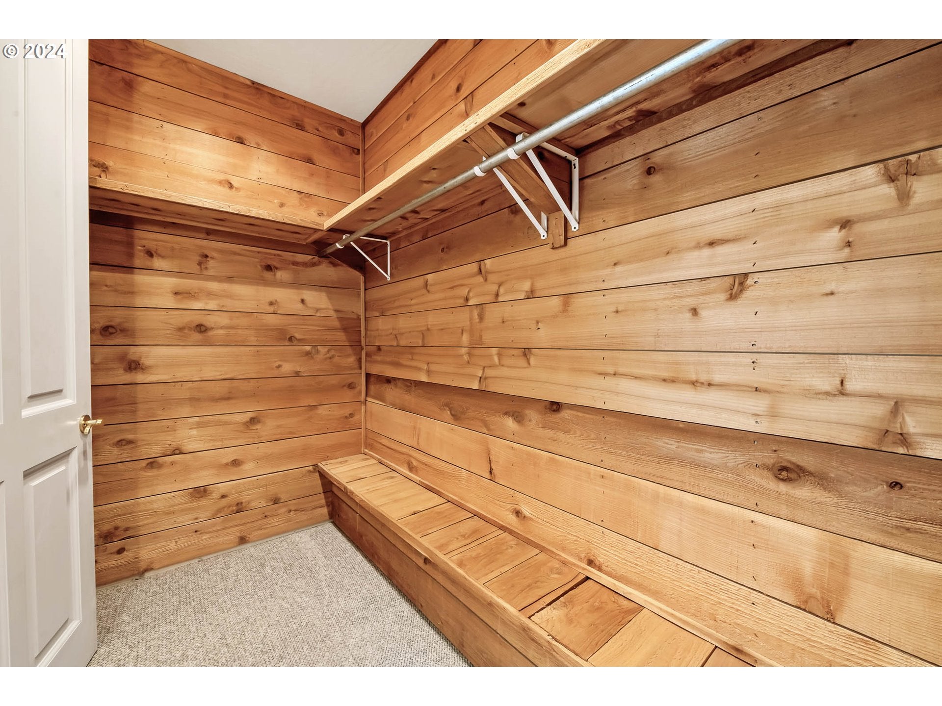 Pleasant Hill, Oregon, 97455, United States, ,3 BathroomsBathrooms,Residential,Active,1704809