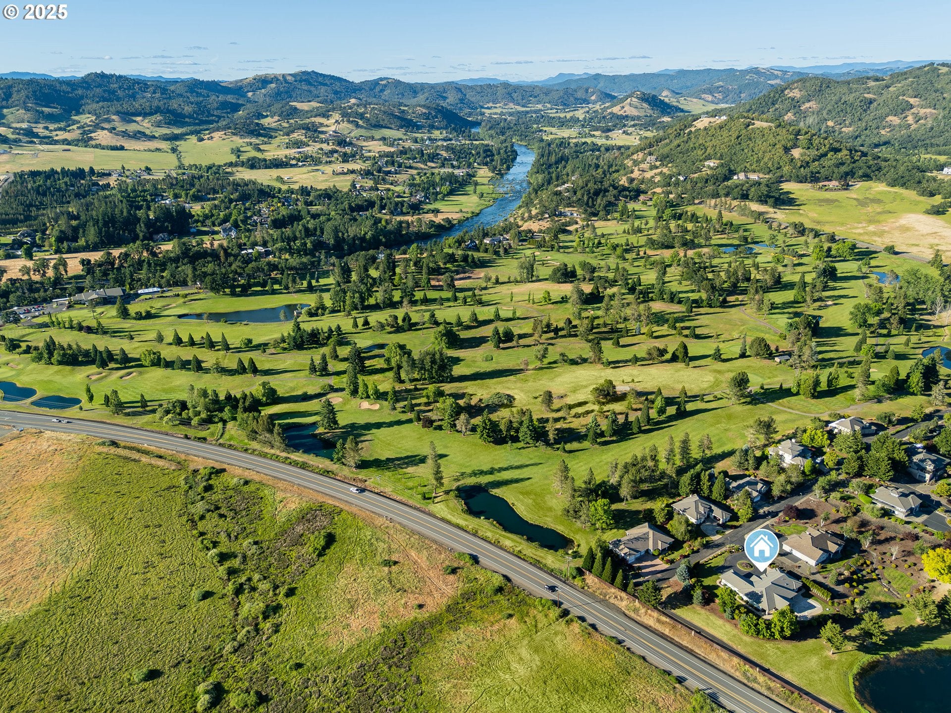 Roseburg, Oregon, 97471, United States, ,3 BathroomsBathrooms,Residential,Active,1828697