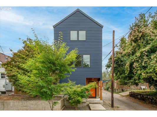 216 N FAILING ST, PORTLAND, OR 97227 - Image 1