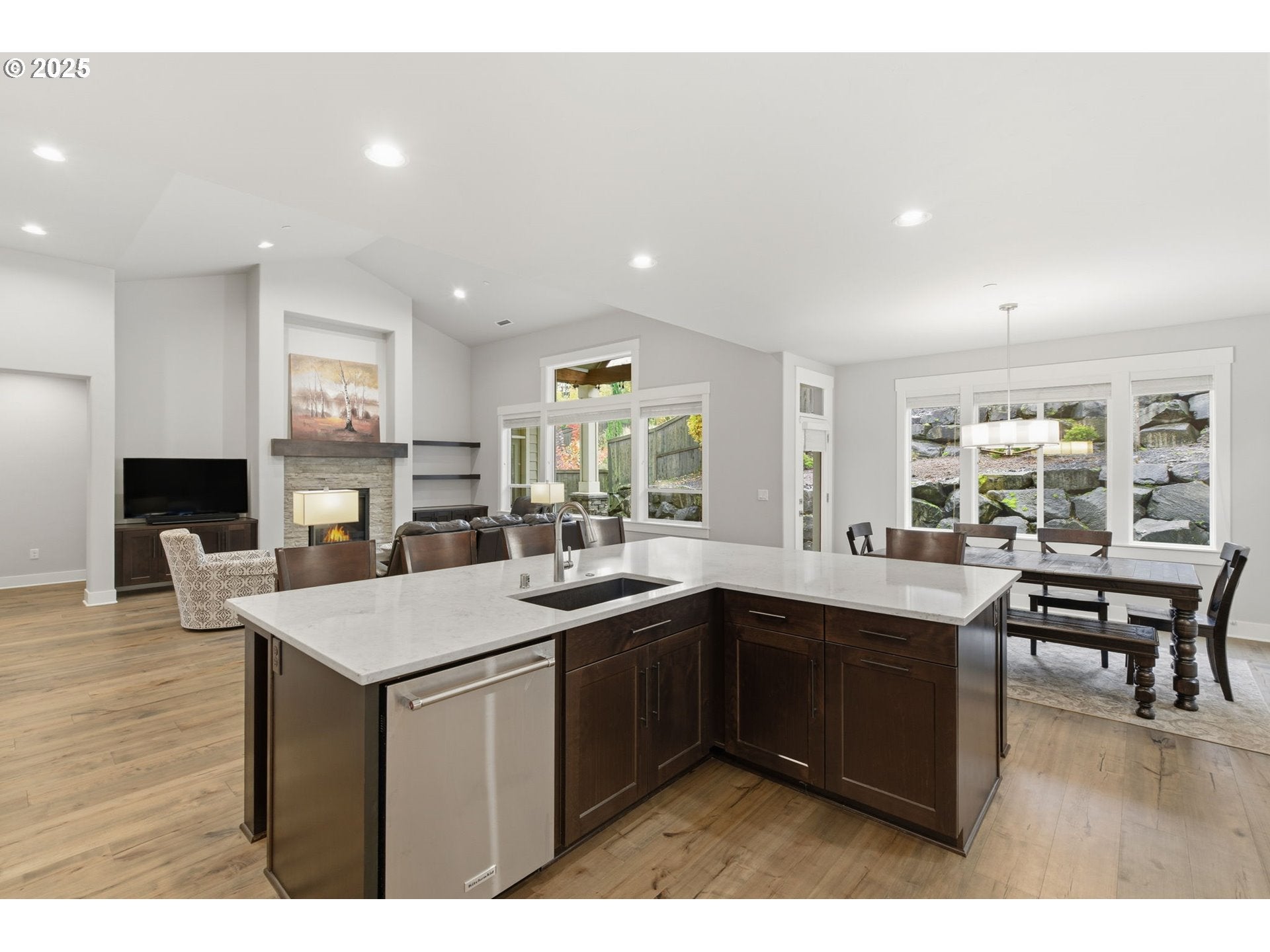 Camas, Washington, 98607, United States, 3 Bedrooms Bedrooms, ,3 BathroomsBathrooms,Residential,Active,1990628