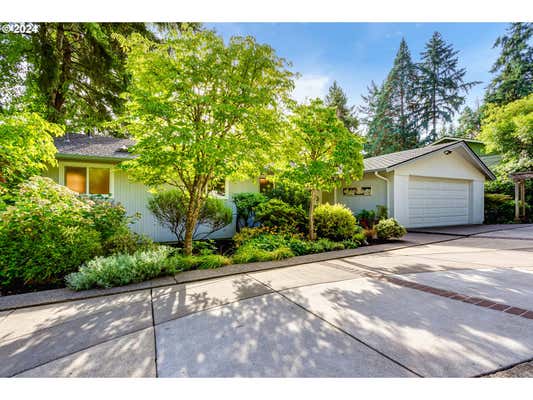 2555 BIRCH LN, EUGENE, OR 97403 - Image 1