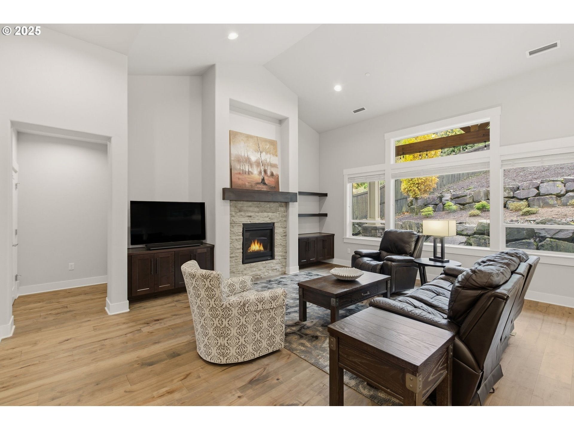 Camas, Washington, 98607, United States, 3 Bedrooms Bedrooms, ,3 BathroomsBathrooms,Residential,Active,1990628