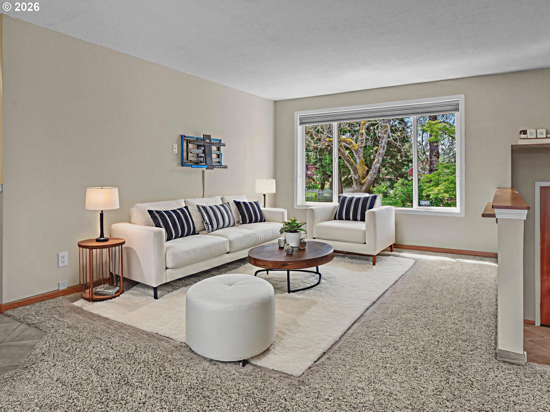 Hillsboro, Oregon, 97123, United States, 5 Bedrooms Bedrooms, ,3 BathroomsBathrooms,Residential,Active,2044567