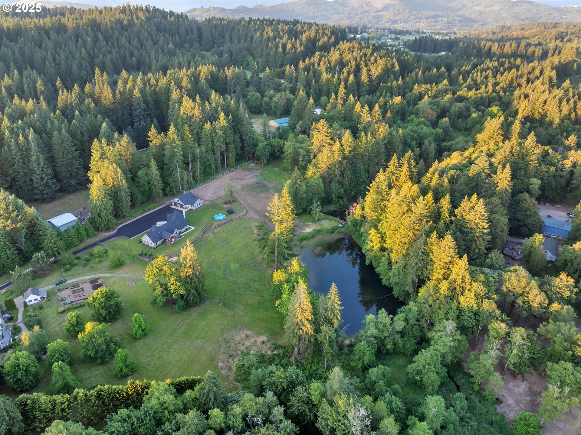 Battle Ground, Washington, 98604, United States, 4 Bedrooms Bedrooms, ,3 BathroomsBathrooms,Residential,Active,1852668