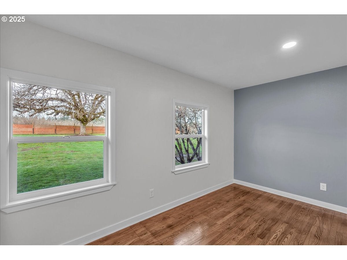 Beaverton, Oregon, 97007, United States, 3 Bedrooms Bedrooms, ,3 BathroomsBathrooms,Residential,Active,2006949