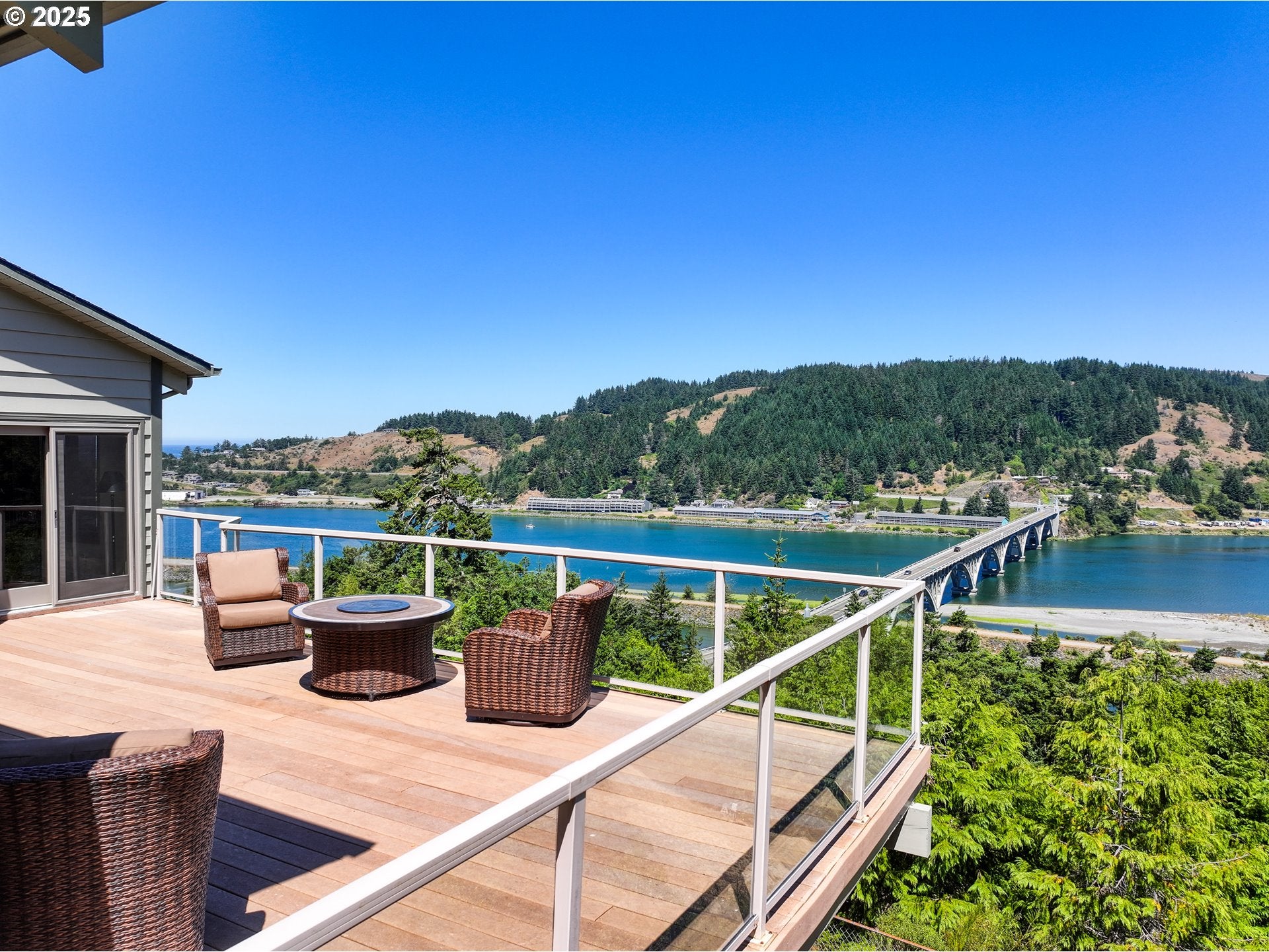 Gold Beach, Oregon, 97444, United States, 4 Bedrooms Bedrooms, ,3 BathroomsBathrooms,Residential,Active,1913016