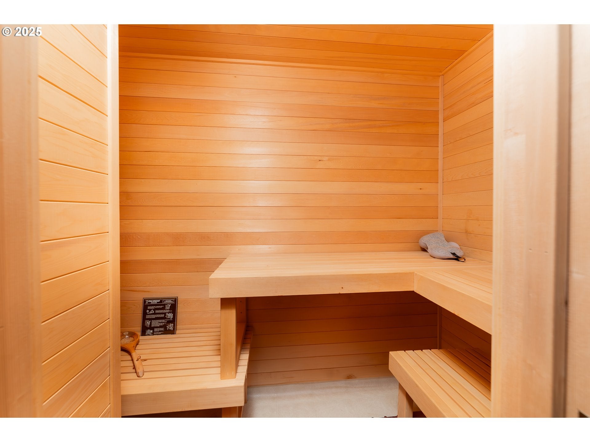 Roseburg, Oregon, 97470, United States, 4 Bedrooms Bedrooms, ,3 BathroomsBathrooms,Residential,Active,1701656