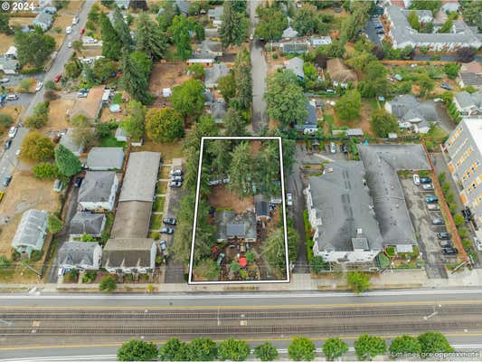 10626 E BURNSIDE ST, PORTLAND, OR 97216 - Image 1