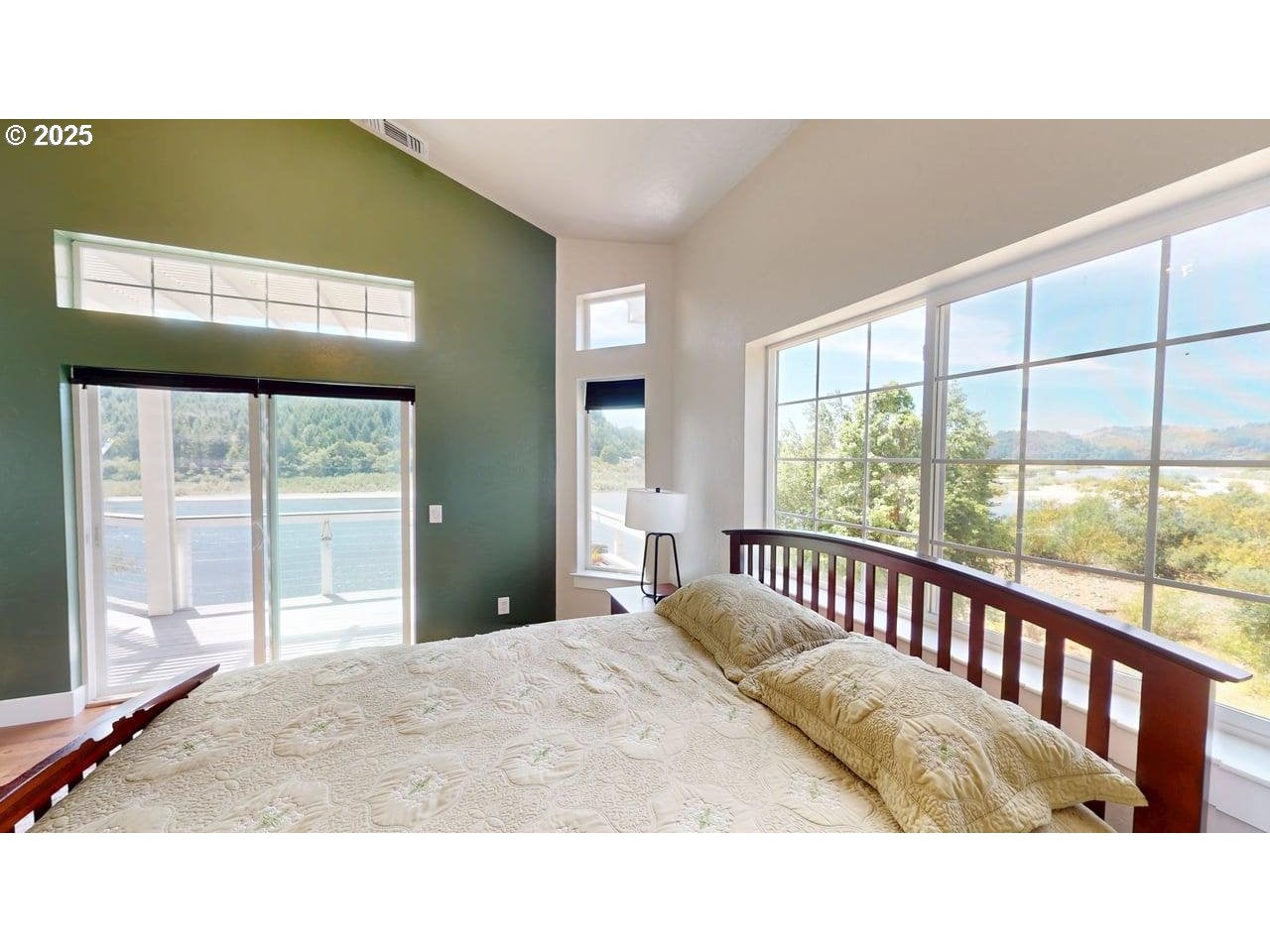 Gold Beach, Oregon, 97444, United States, 4 Bedrooms Bedrooms, ,3 BathroomsBathrooms,Residential,Active,1904726