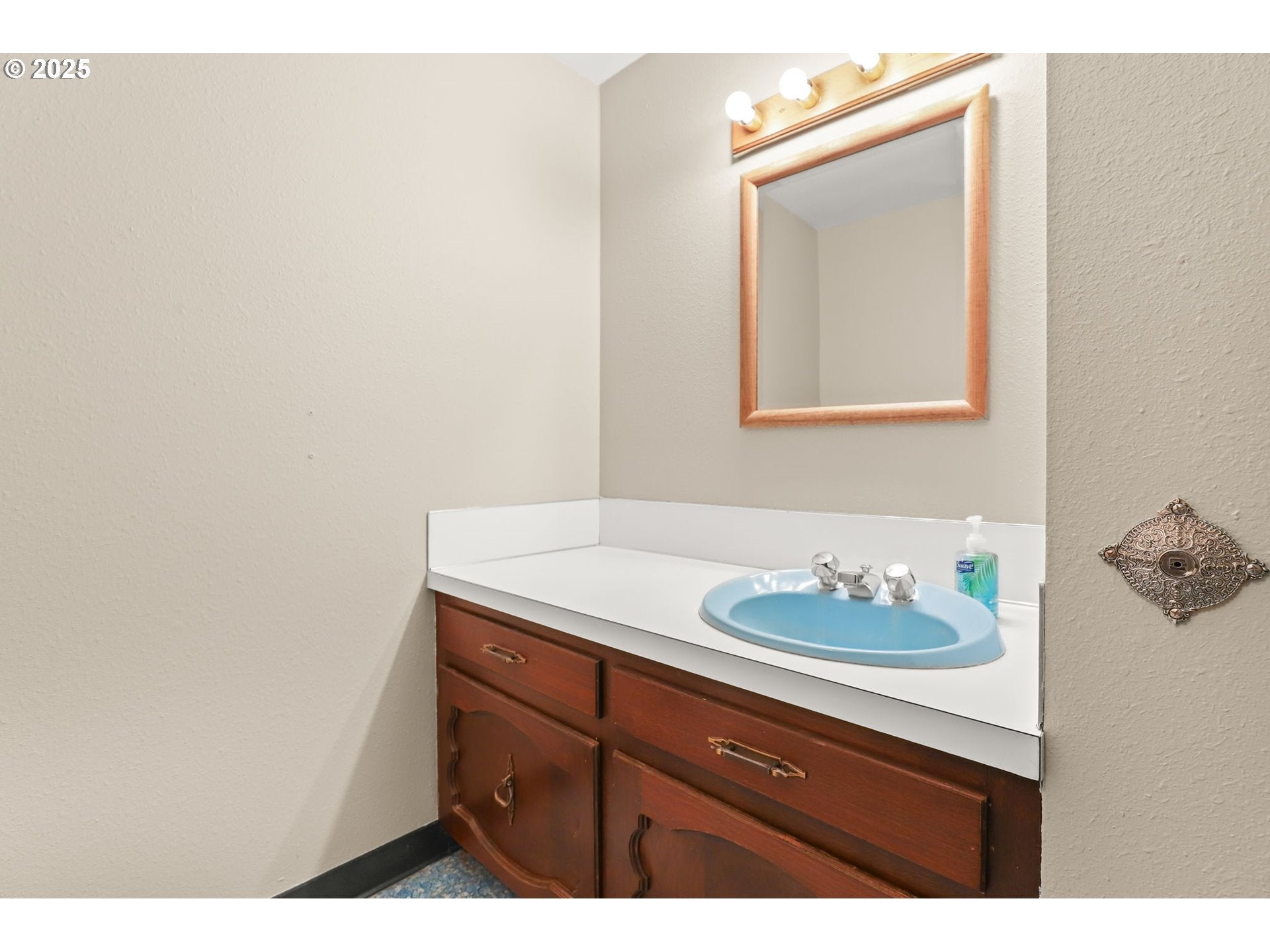 Boring, Oregon, 97009, United States, 5 Bedrooms Bedrooms, ,3 BathroomsBathrooms,Residential,Active,1869138
