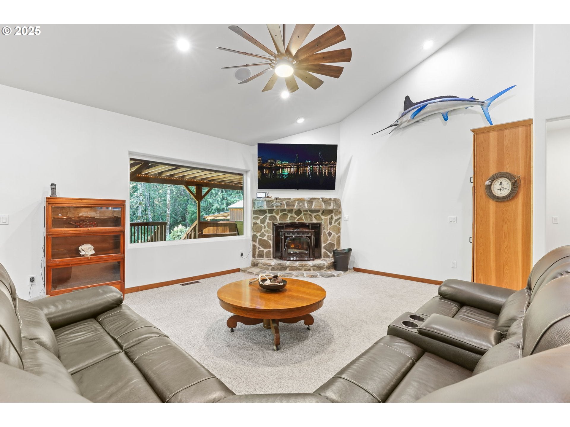 Estacada, Oregon, 97023, United States, 3 Bedrooms Bedrooms, ,3 BathroomsBathrooms,Residential,Active,1893218