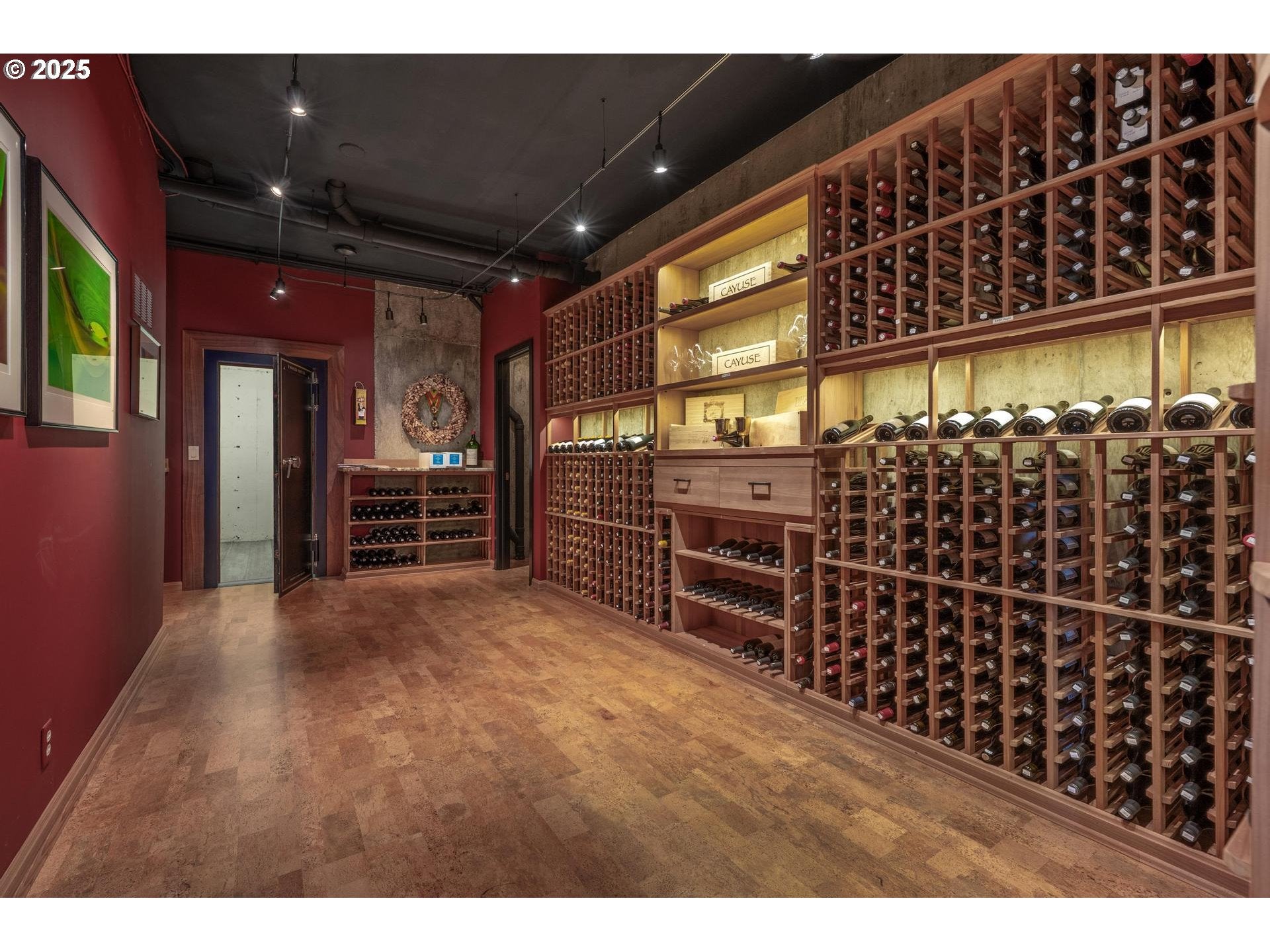 Portland, Oregon, 97225, United States, 4 Bedrooms Bedrooms, ,5 BathroomsBathrooms,Residential,Active,1936425