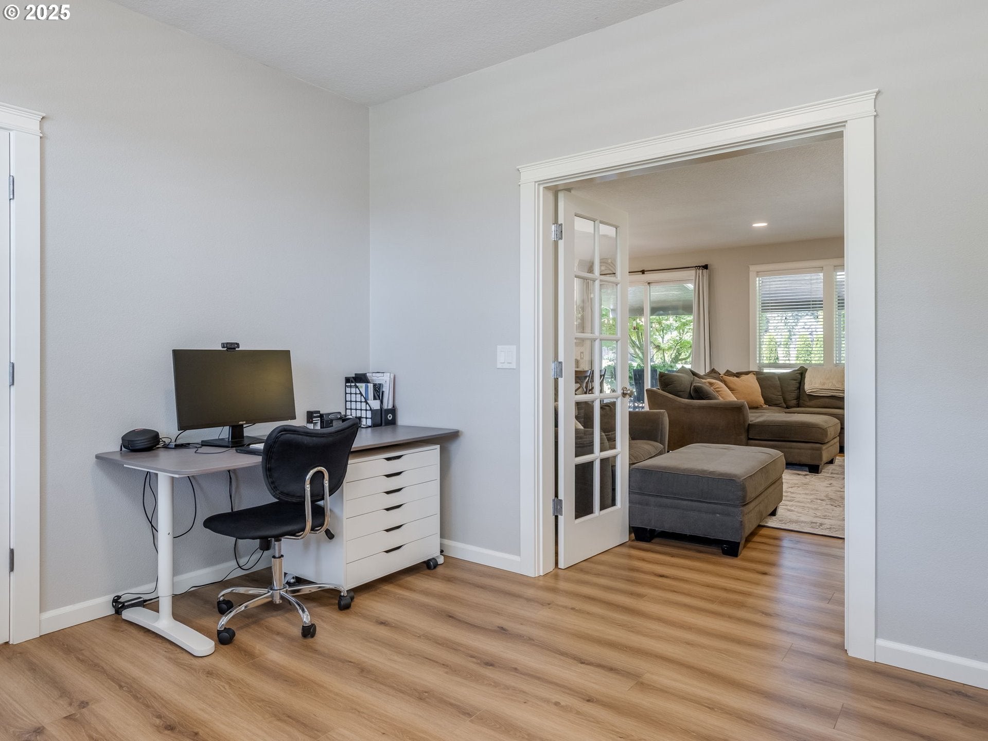 Oregon City, Oregon, 97045, United States, 4 Bedrooms Bedrooms, ,3 BathroomsBathrooms,Residential,Active,1886829