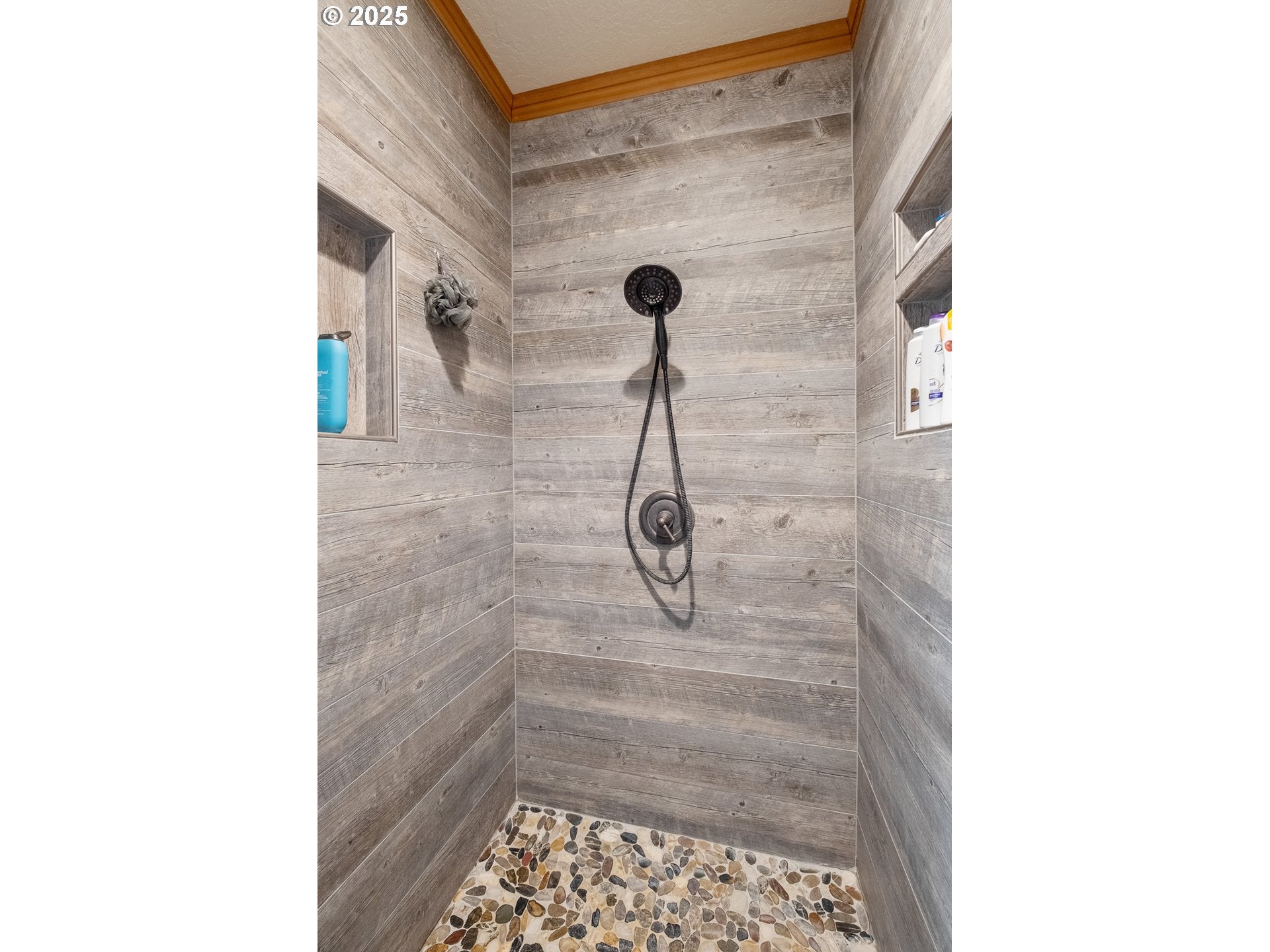 Brownsville, Oregon, 97327, United States, 4 Bedrooms Bedrooms, ,4 BathroomsBathrooms,Residential,Active,1863465