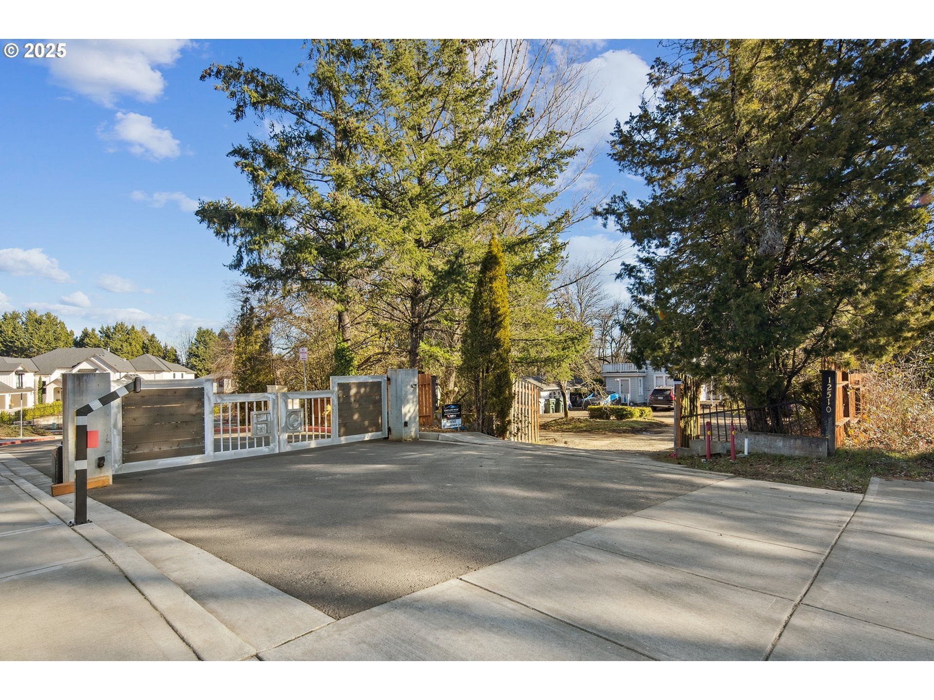 Happy Valley, Oregon, 97086, United States, ,5 BathroomsBathrooms,Residential,Active,1715407