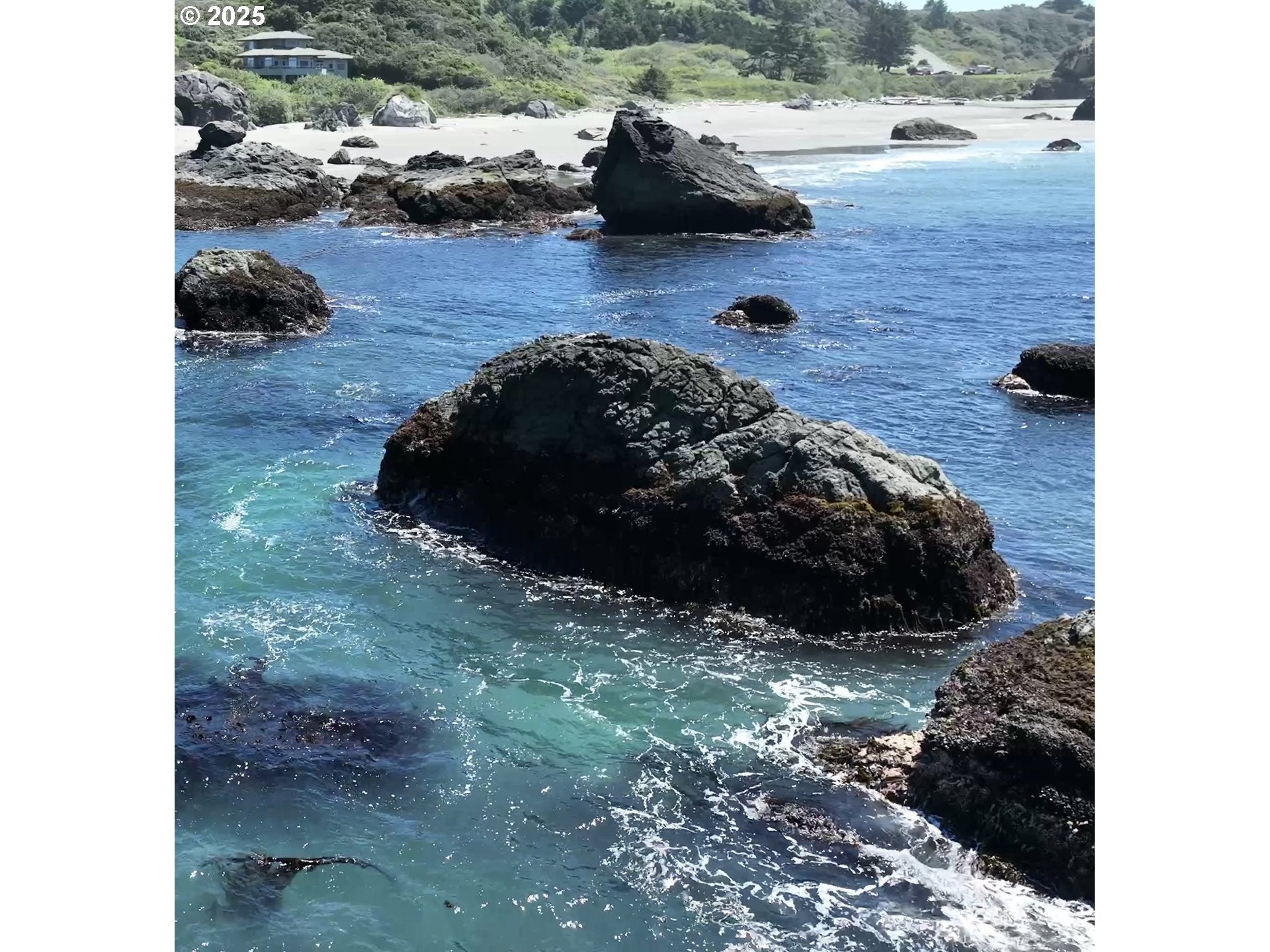 Brookings, Oregon, 97415, United States, 3 Bedrooms Bedrooms, ,4 BathroomsBathrooms,Residential,Active,1773505