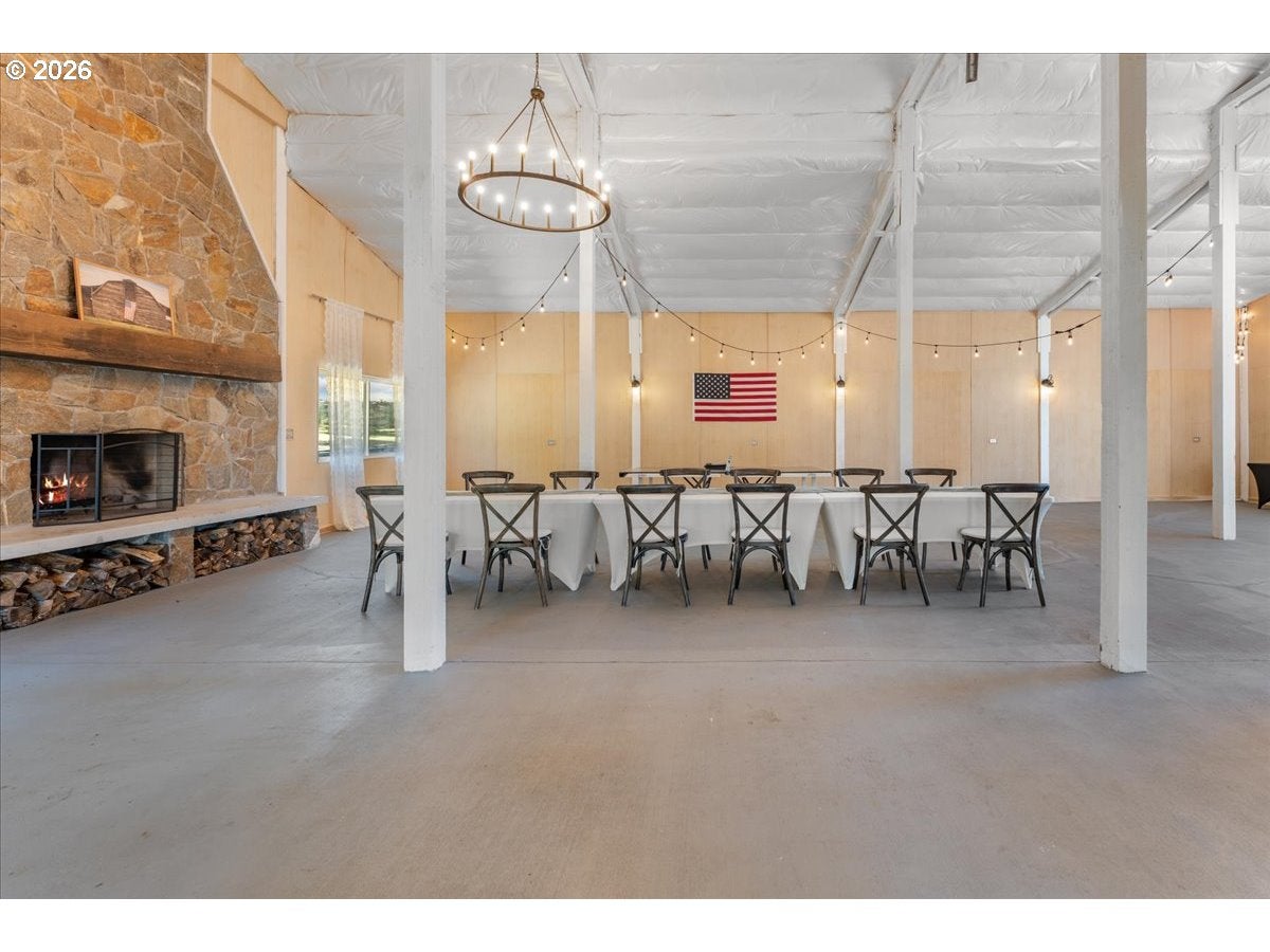 Eagle Creek, Oregon, 97022, United States, 4 Bedrooms Bedrooms, ,5 BathroomsBathrooms,Residential,Active,2007176