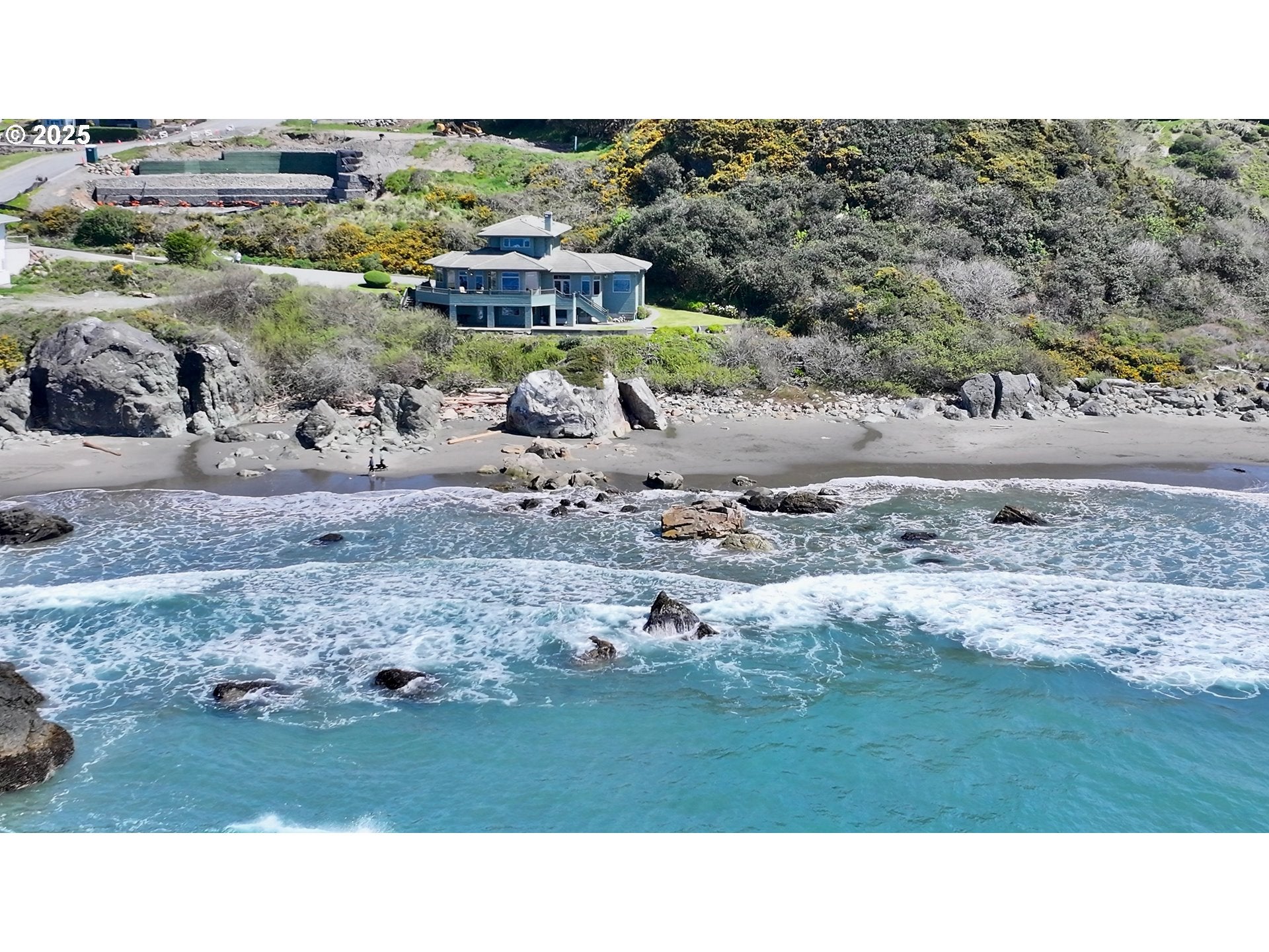 Brookings, Oregon, 97415, United States, 3 Bedrooms Bedrooms, ,4 BathroomsBathrooms,Residential,Active,1773505