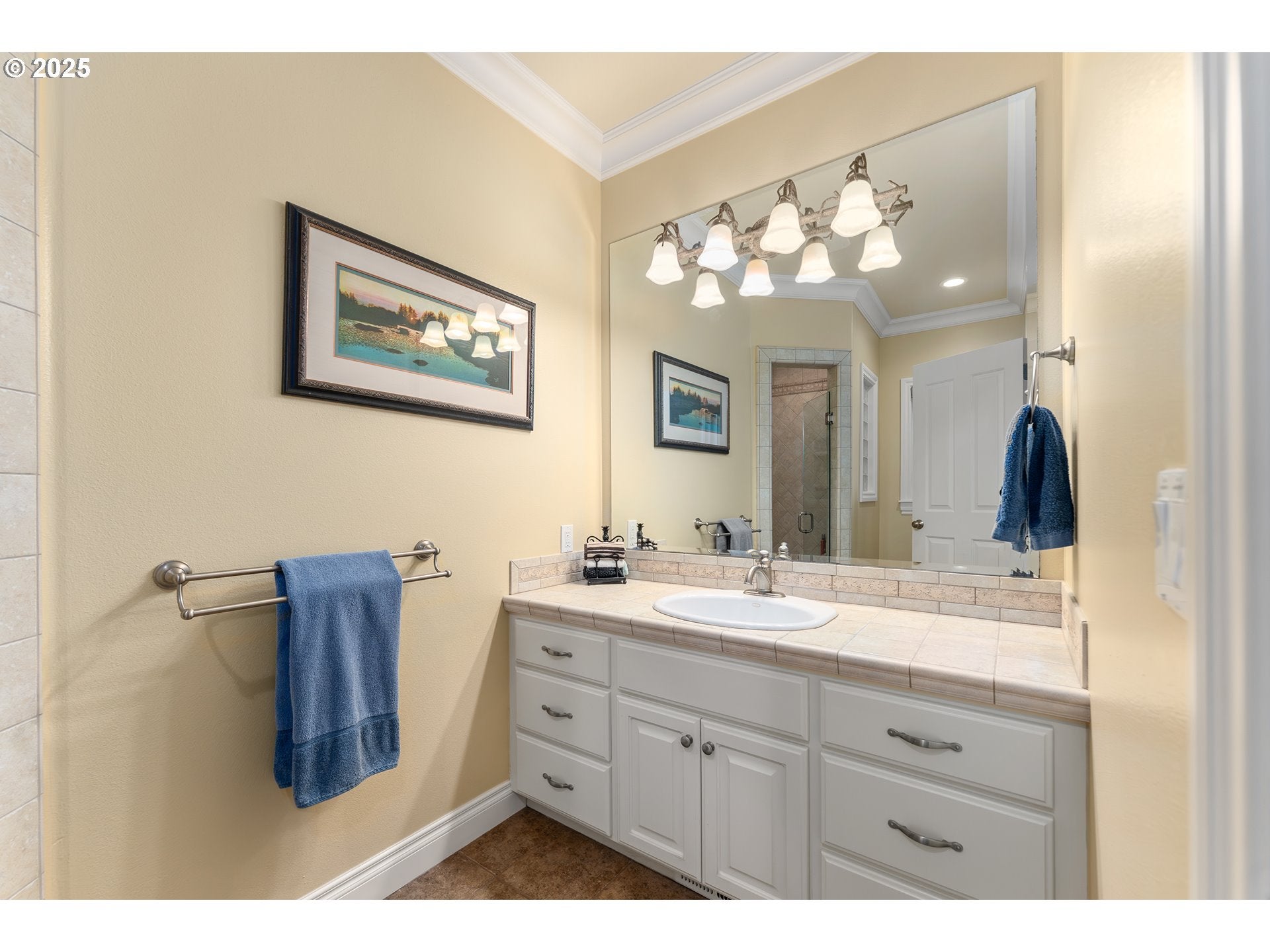 Roseburg, Oregon, 97471, United States, ,3 BathroomsBathrooms,Residential,Active,1828697