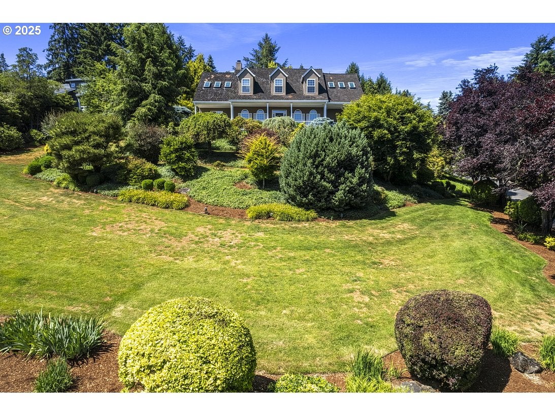 Lake Oswego, Oregon, 97034, United States, 3 Bedrooms Bedrooms, ,3 BathroomsBathrooms,Residential,Active,1862857