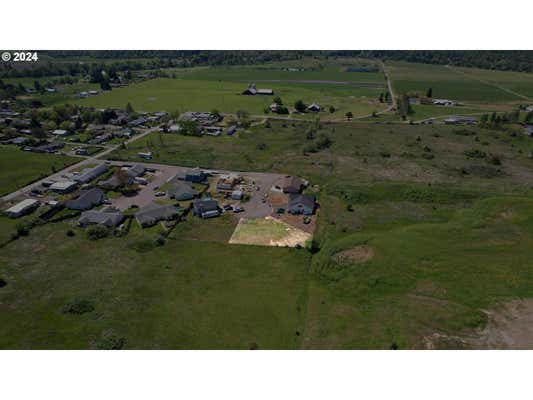 136 STEWART CT # 10, ROSEBURG, OR 97471, photo 2 of 8