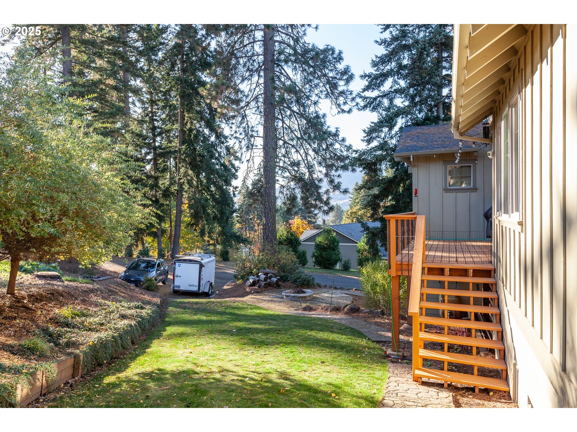 White Salmon, Washington, 98672, United States, 3 Bedrooms Bedrooms, ,3 BathroomsBathrooms,Residential,Active,2006771