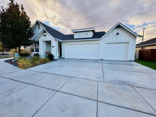 1907 NW 6TH ST, HERMISTON, OR 97838 - Image 1