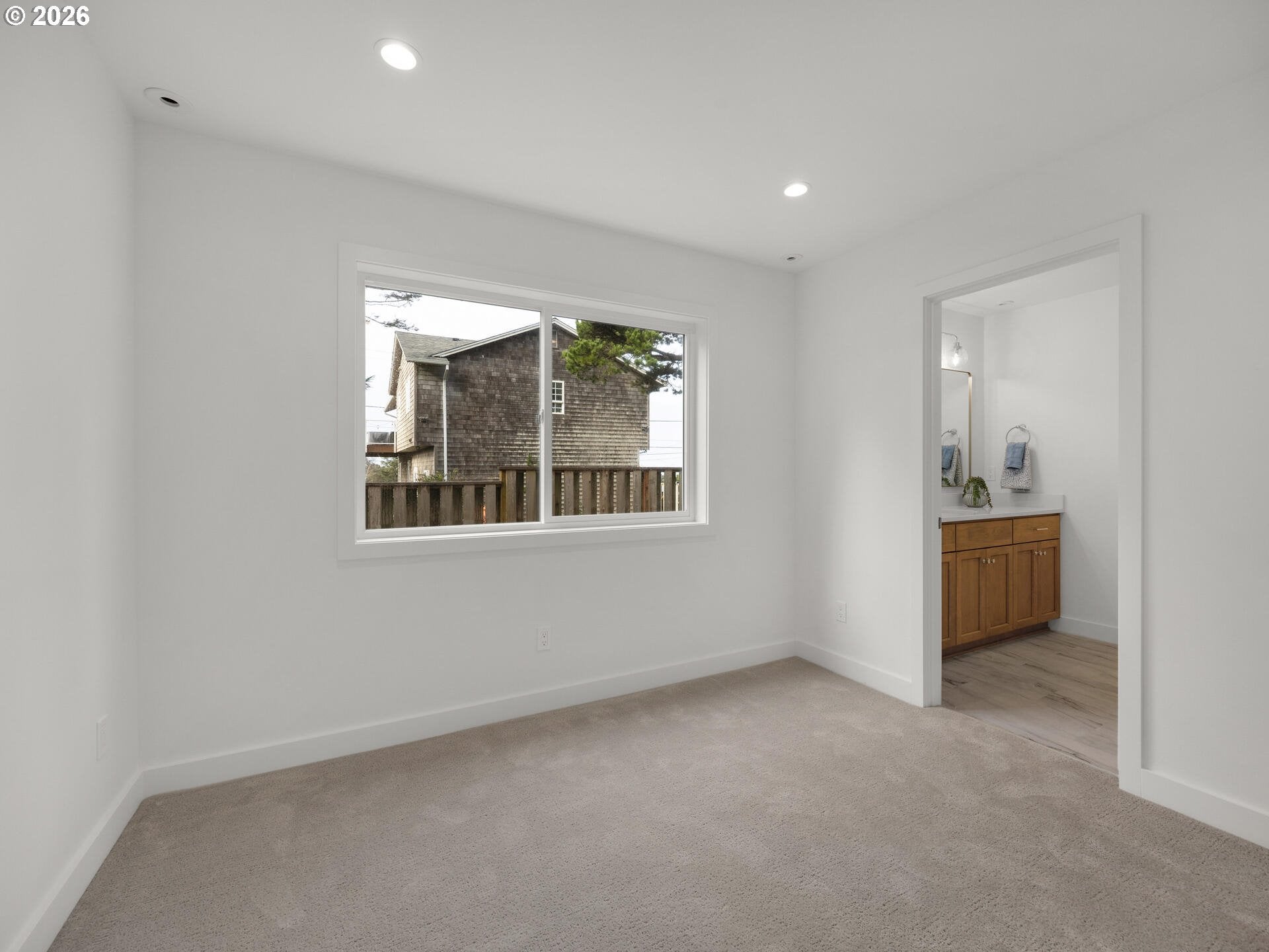 Cannon Beach, Oregon, 97110, United States, 5 Bedrooms Bedrooms, ,6 BathroomsBathrooms,Residential,Active,2015847