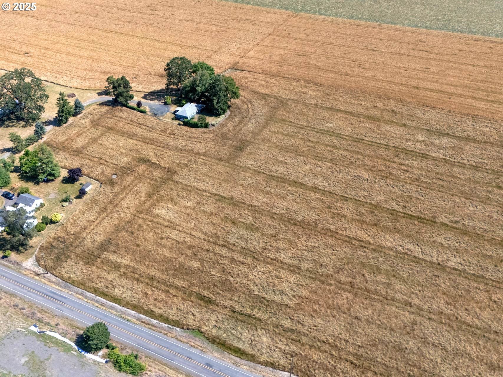 Hillsboro, Oregon, 97124, United States, 2 Bedrooms Bedrooms, ,1 BathroomBathrooms,Residential,Active,1899210