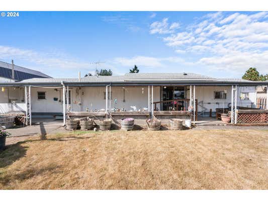 300 RIDINGS AVE, MOLALLA, OR 97038 - Image 1