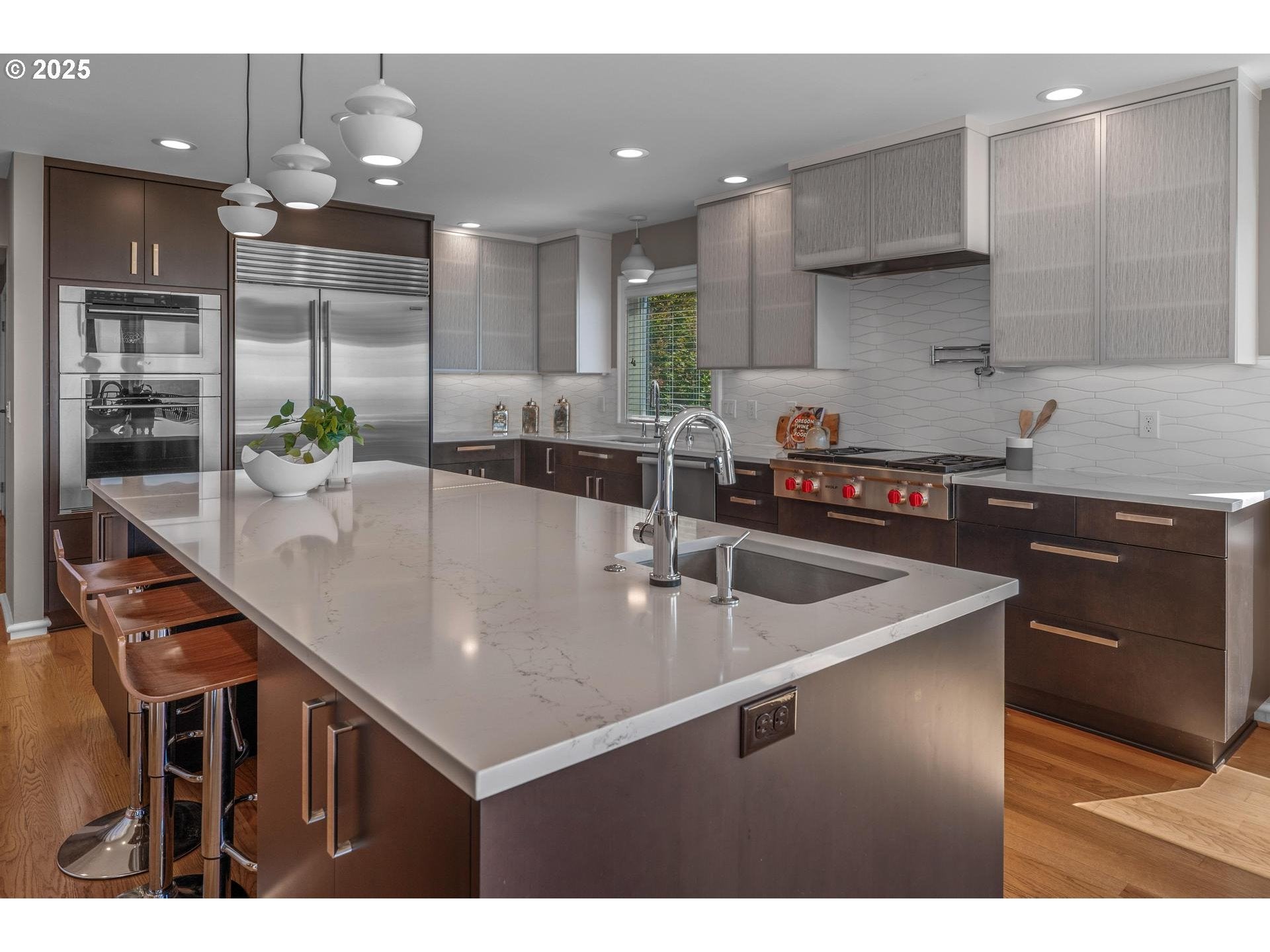 Portland, Oregon, 97225, United States, 4 Bedrooms Bedrooms, ,5 BathroomsBathrooms,Residential,Active,1936425