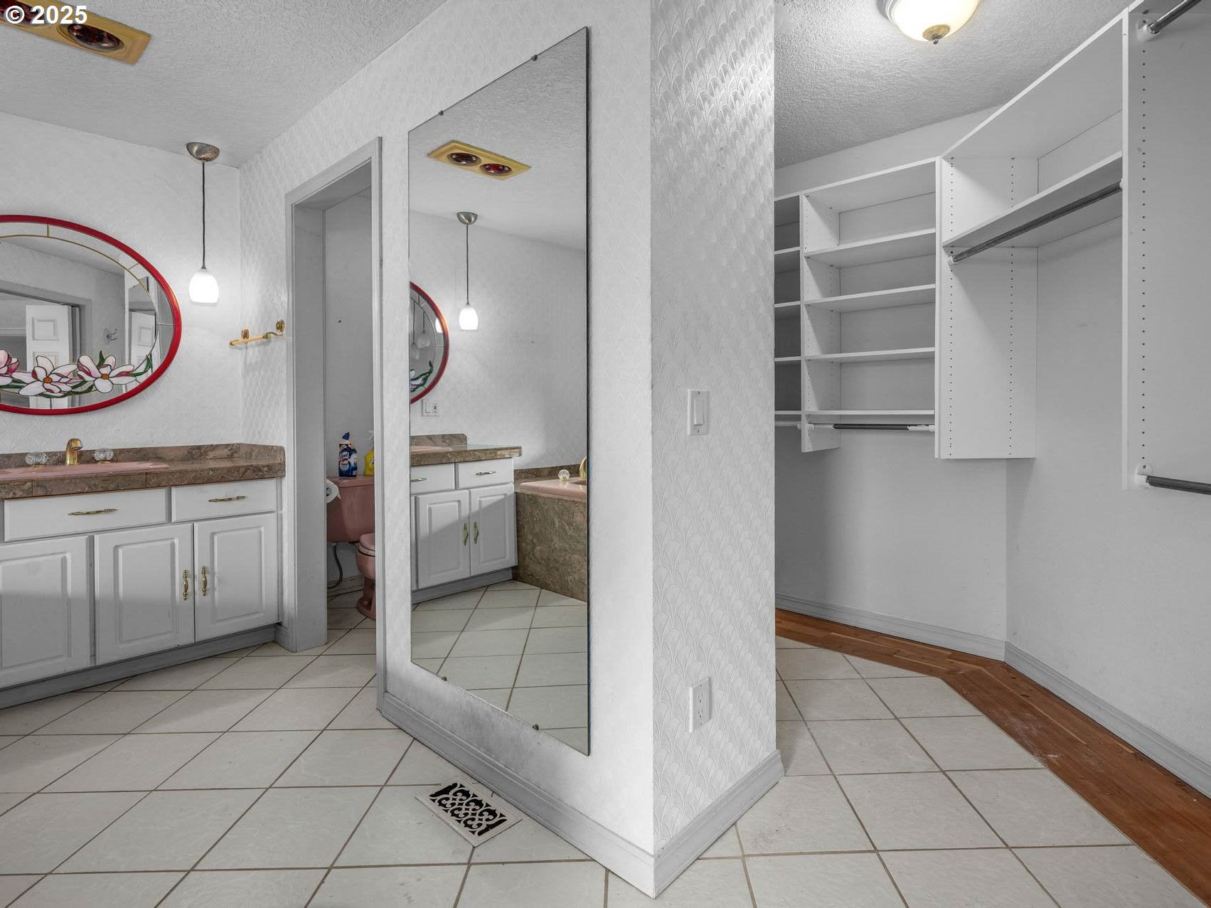 North Plains, Oregon, 97133, United States, 3 Bedrooms Bedrooms, ,3 BathroomsBathrooms,Residential,Active,1997570