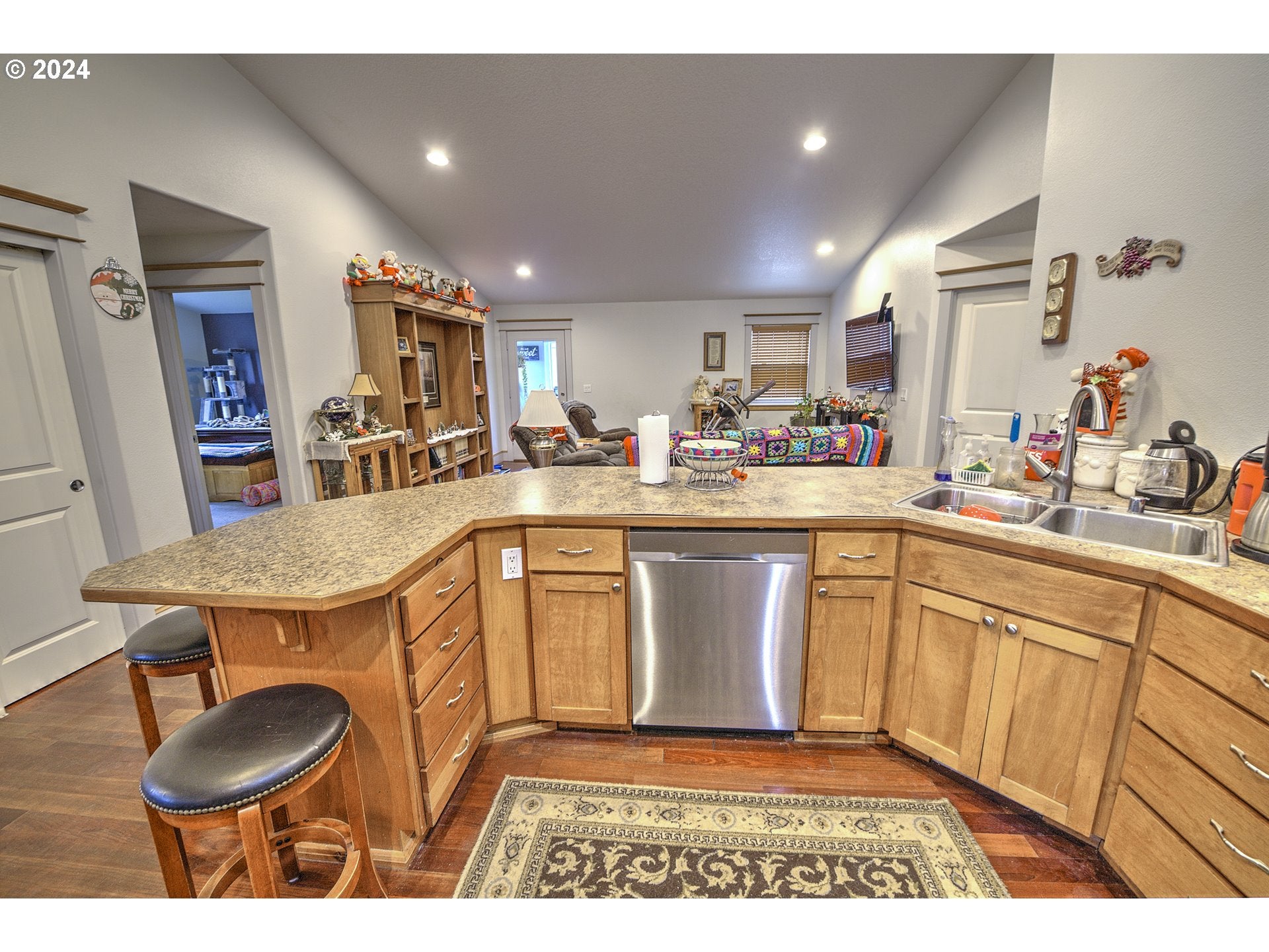 Camas, Washington, 98607, United States, ,2 BathroomsBathrooms,Residential,Active,1703306