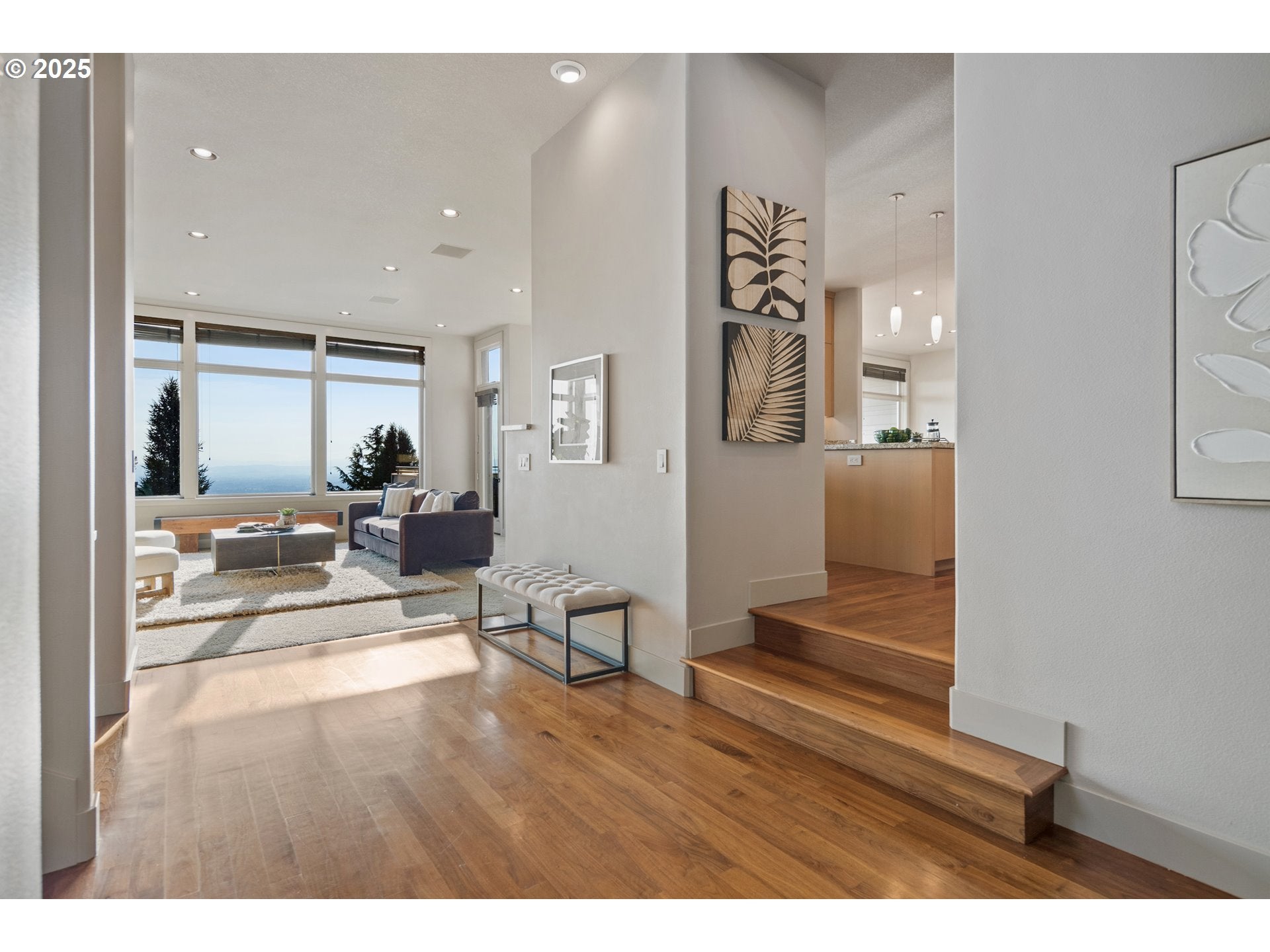 Portland, Oregon, 97229, United States, 4 Bedrooms Bedrooms, ,4 BathroomsBathrooms,Residential,Active,1945335