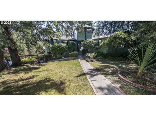 714 5TH ST, BROOKINGS, OR 97415 - Image 1